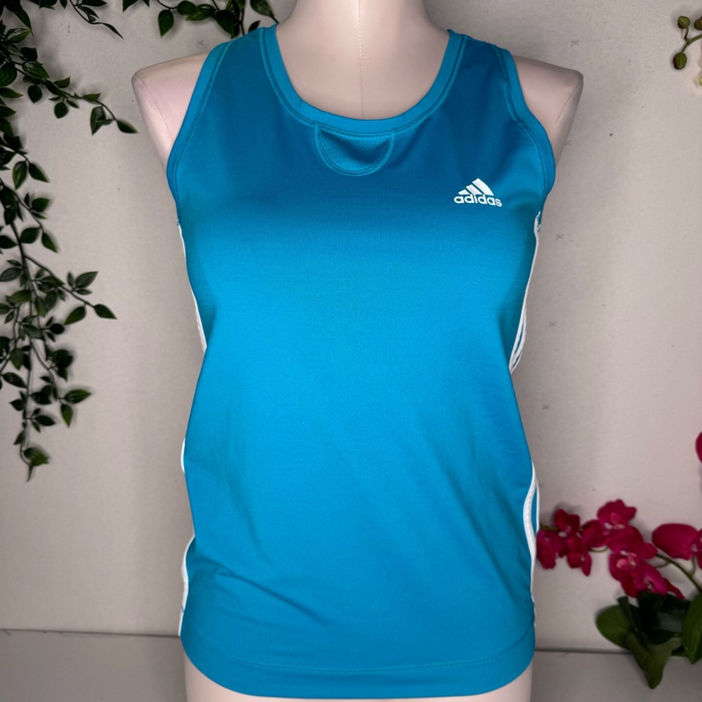 π©΅ Adidas Muscle Shirt π©΅ - Picture 1 of 6